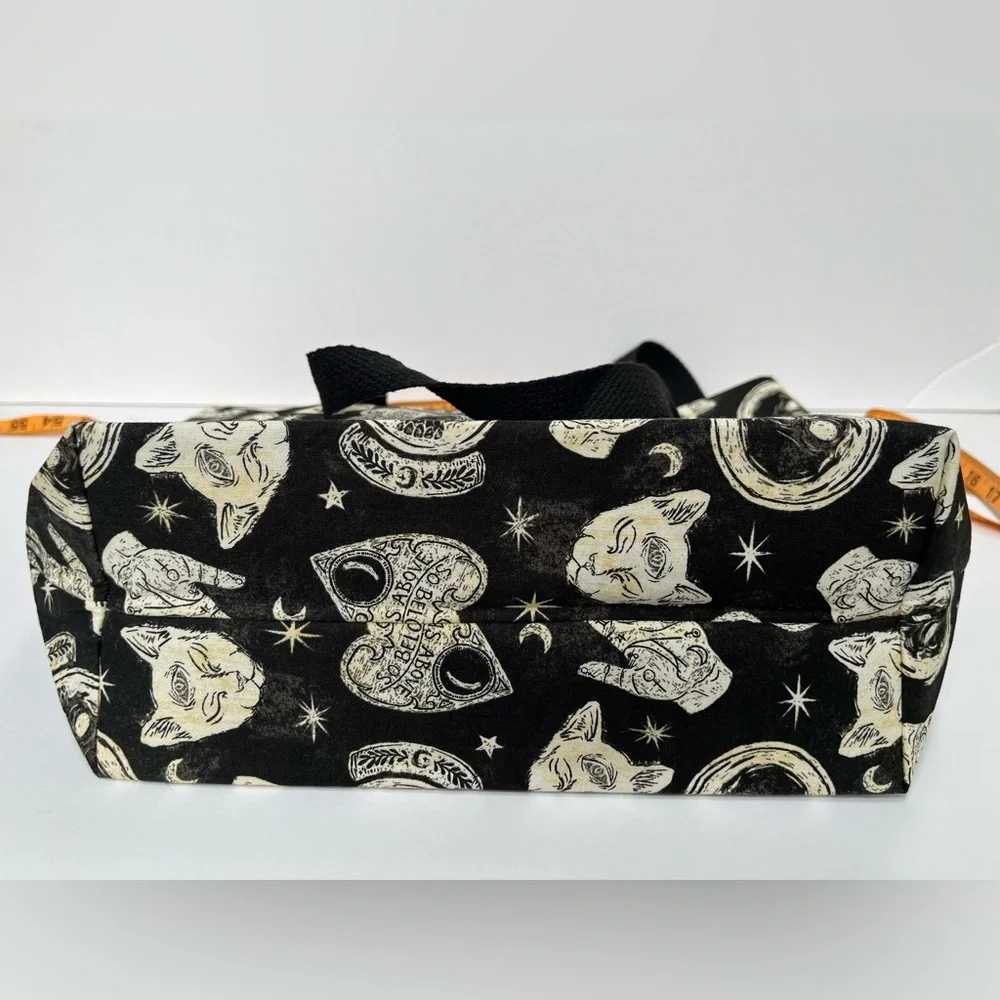 Handmade Mystical Cat Tote Bag - Black & Ivory - Picture 8 of 9